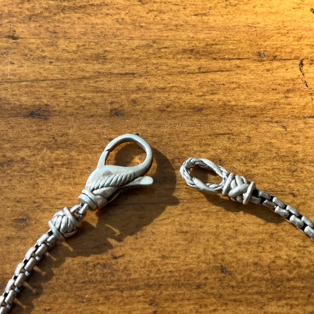 Nice sterling Jai necklace 20”.